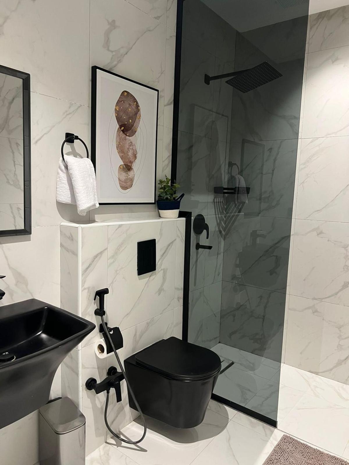 رسيل أبارتمنت - الملقا Rasil Luxury Apartment
